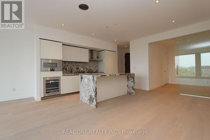 Property Photo:  1315 Bay Street 804  ON M5R 0E4 