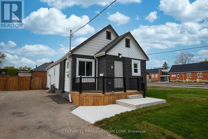 Property Photo: 5 Briscoe Street West ON N6J 1L7