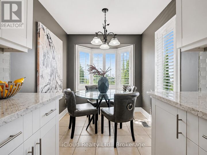 Property Photo:  629 Angela Court  ON L7L 7A4 