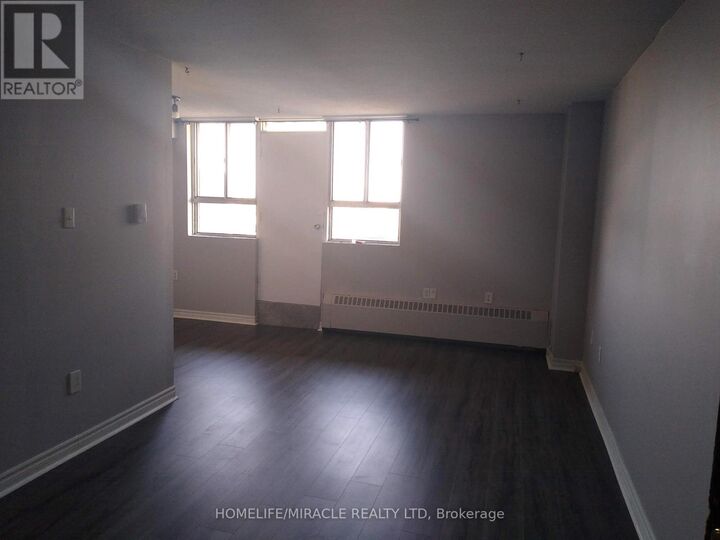 Property Photo: 100 Dundalk Drive 916 ON M1P 4V2