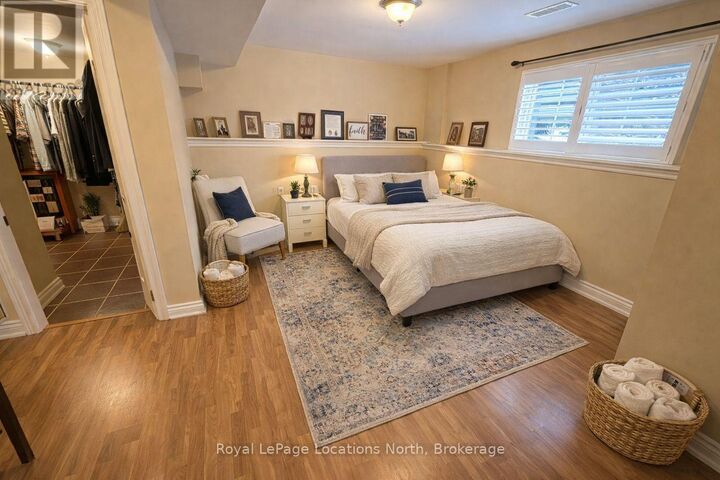 Property Photo:  1 Masters Lane  ON L9Z 1S9 