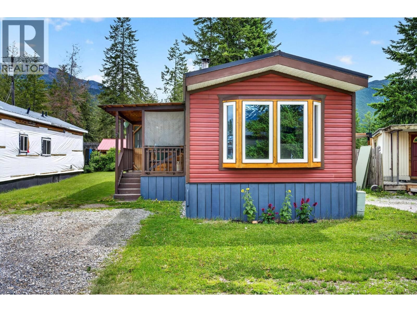 Property Photo:  1422 Golden View Road 17  BC V0A 1H1 