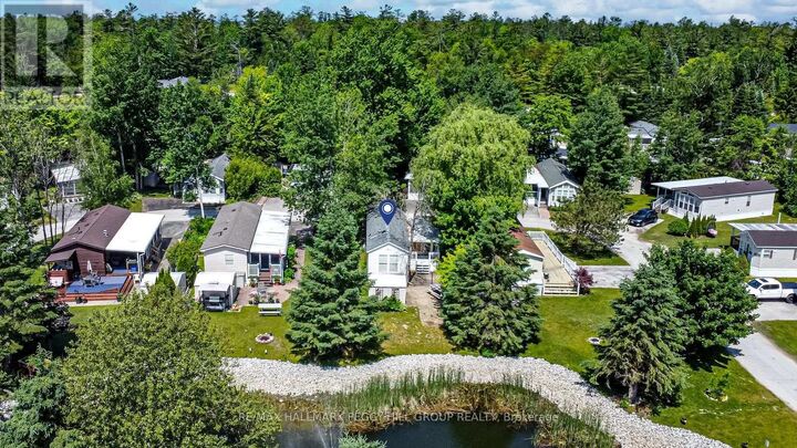 Property Photo:  13 Huron Circle  ON L9Z 1X7 