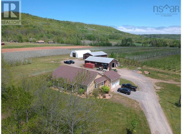 Property Photo:  1124 Steadman Road  NS B0P 1J0 