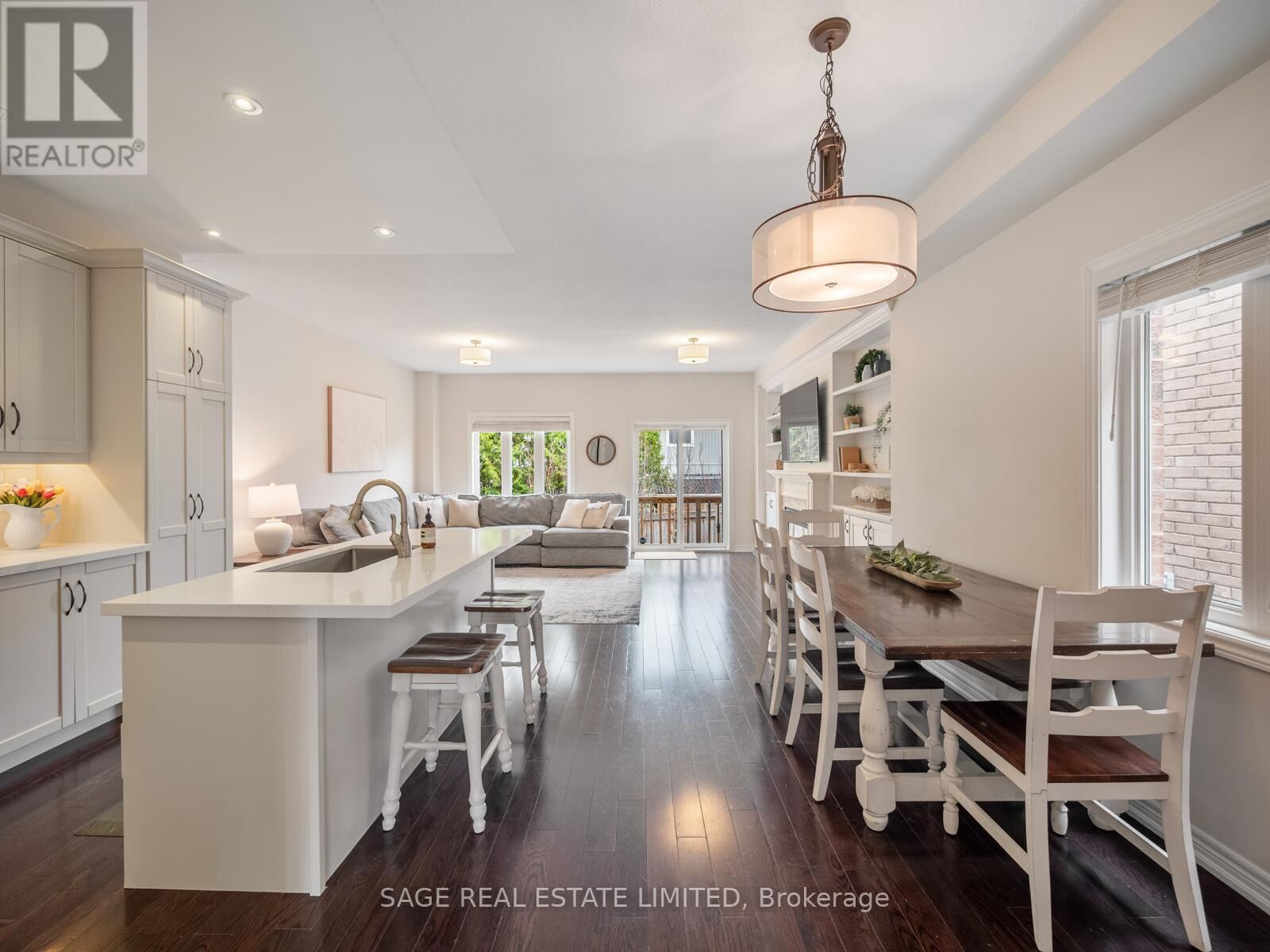 Property Photo:  62 Donald Stewart Crescent  ON L0G 1M0 