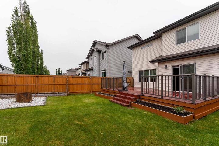 Property Photo:  66 Navajo Lane  AB T8L 0K6 