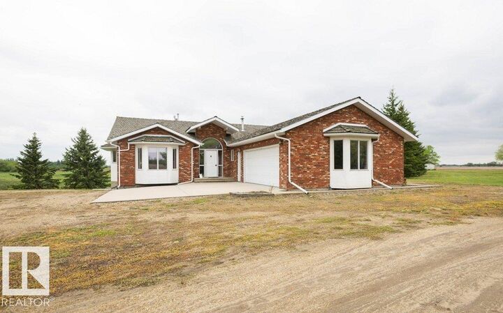 Property Photo:  60230 Rg Rd 271  AB T7P 2P5 