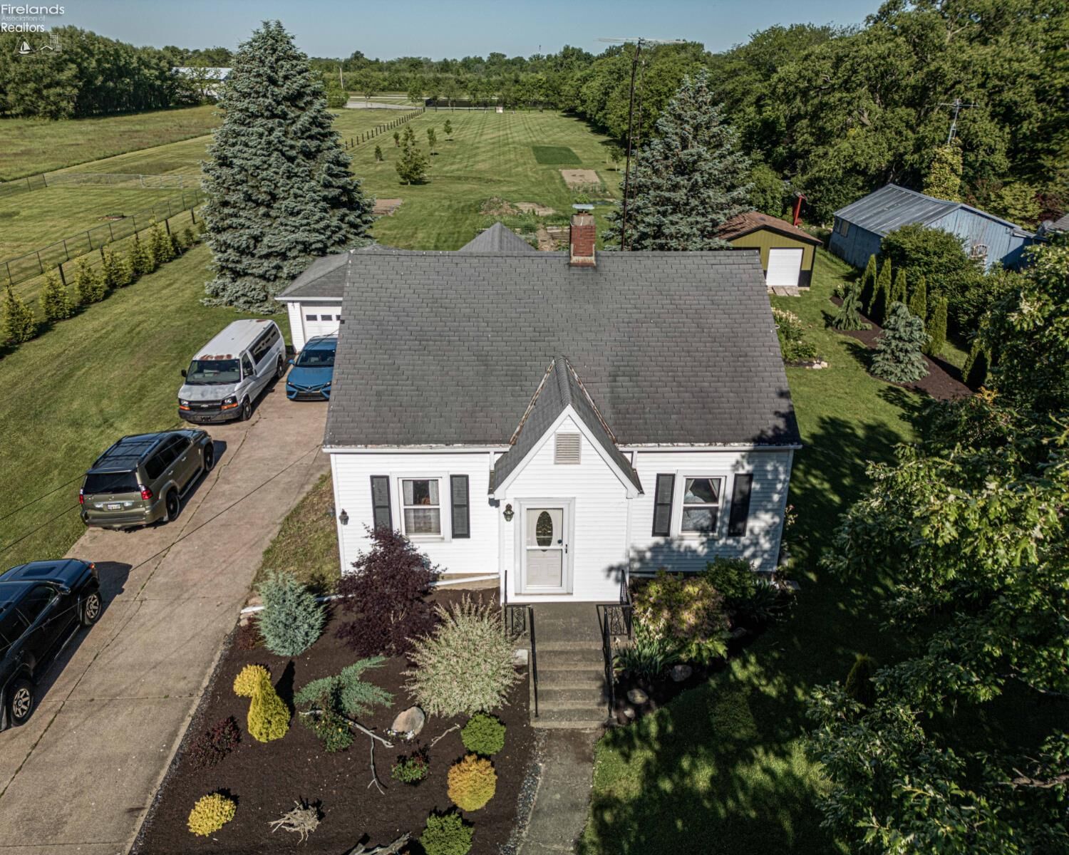 Property Photo: 2505 Campbell Street OH 44870