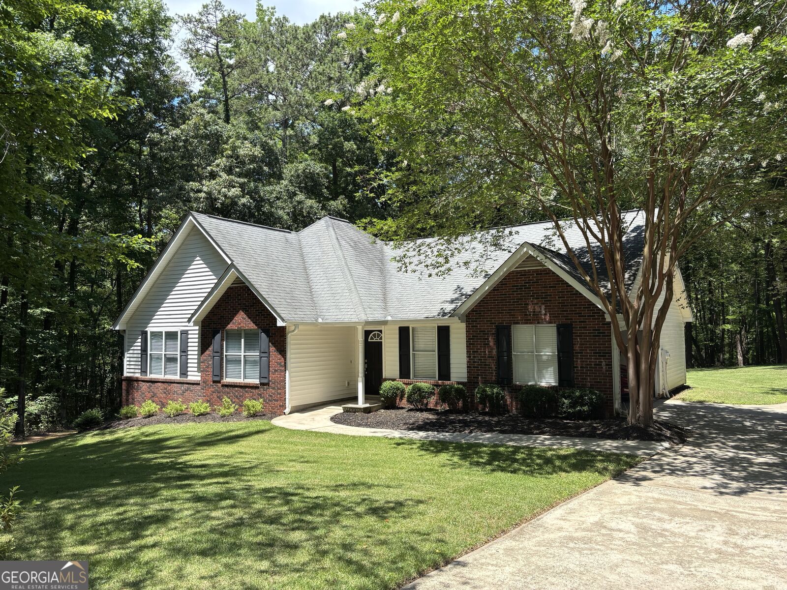 Property Photo: 40 Frances Turn GA 30277