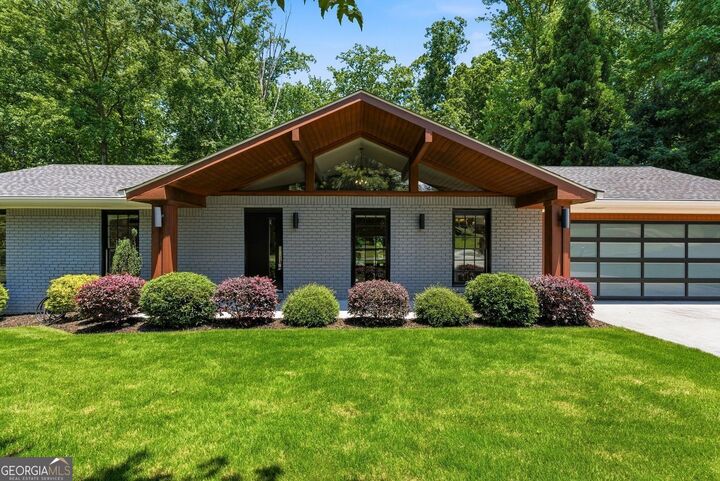 Property Photo:  225 Jayne Ellen Way  GA 30009 