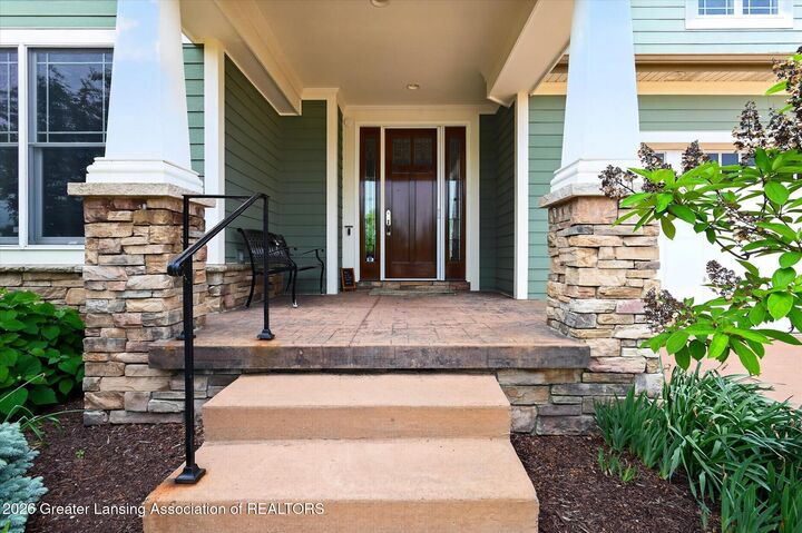 Property Photo: 613 Ibis Circle MI 48823