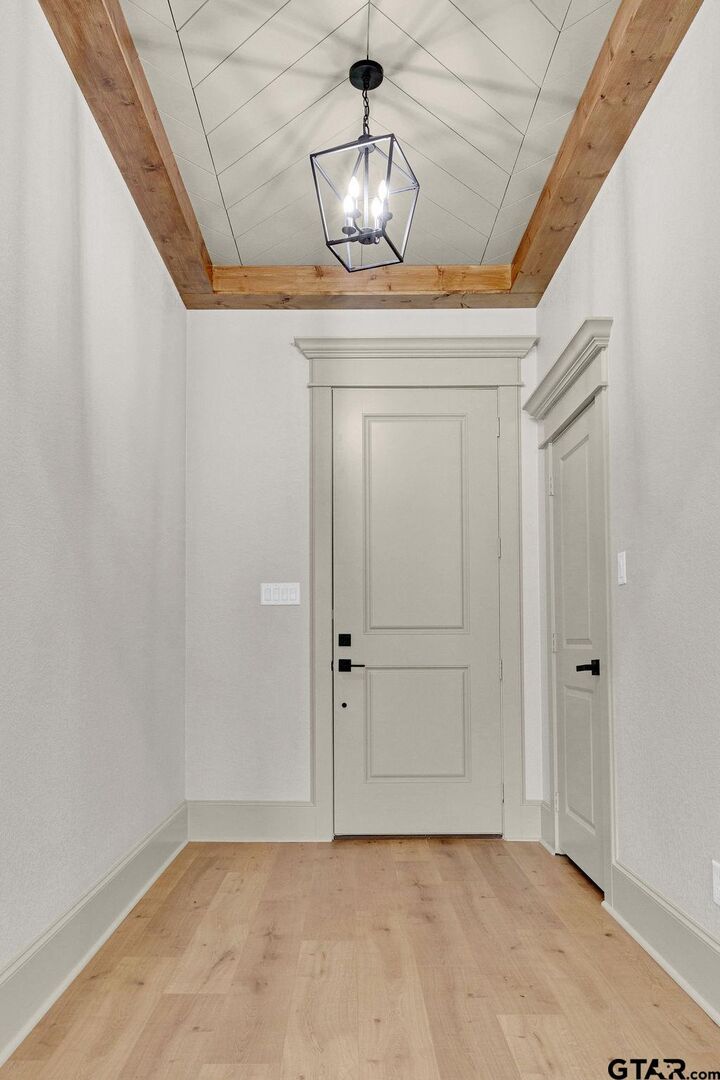 Property Photo: 14657 Woodland Creek Drive TX 75706