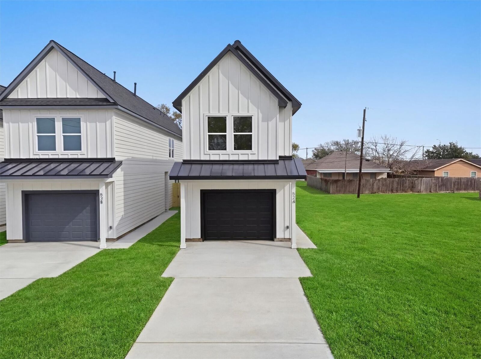 Property Photo:  524 N 4th Street  TX 77571 