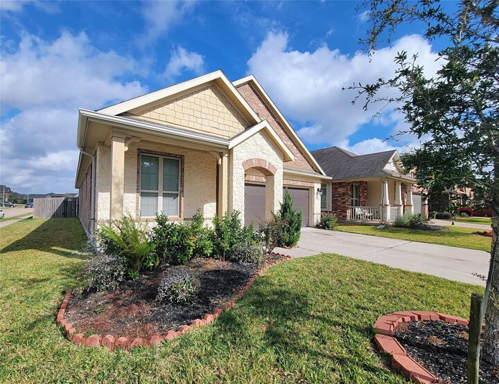Property Photo: 20762 Winghaven Drive TX 77449