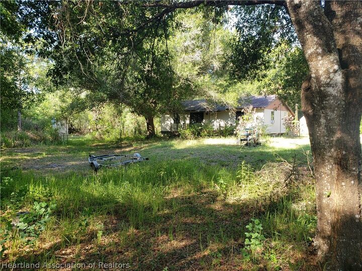 Property Photo: 4400 E Quail Run FL 33825