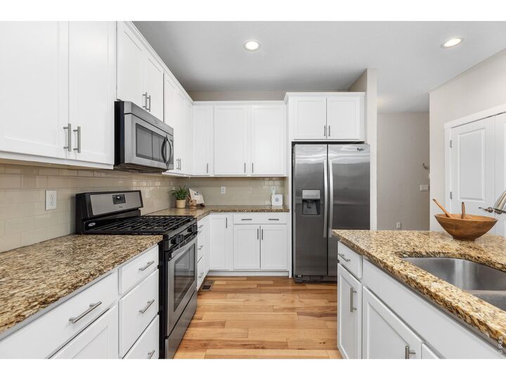 Property Photo:  653 Grandview Mdws Dr  CO 80503 