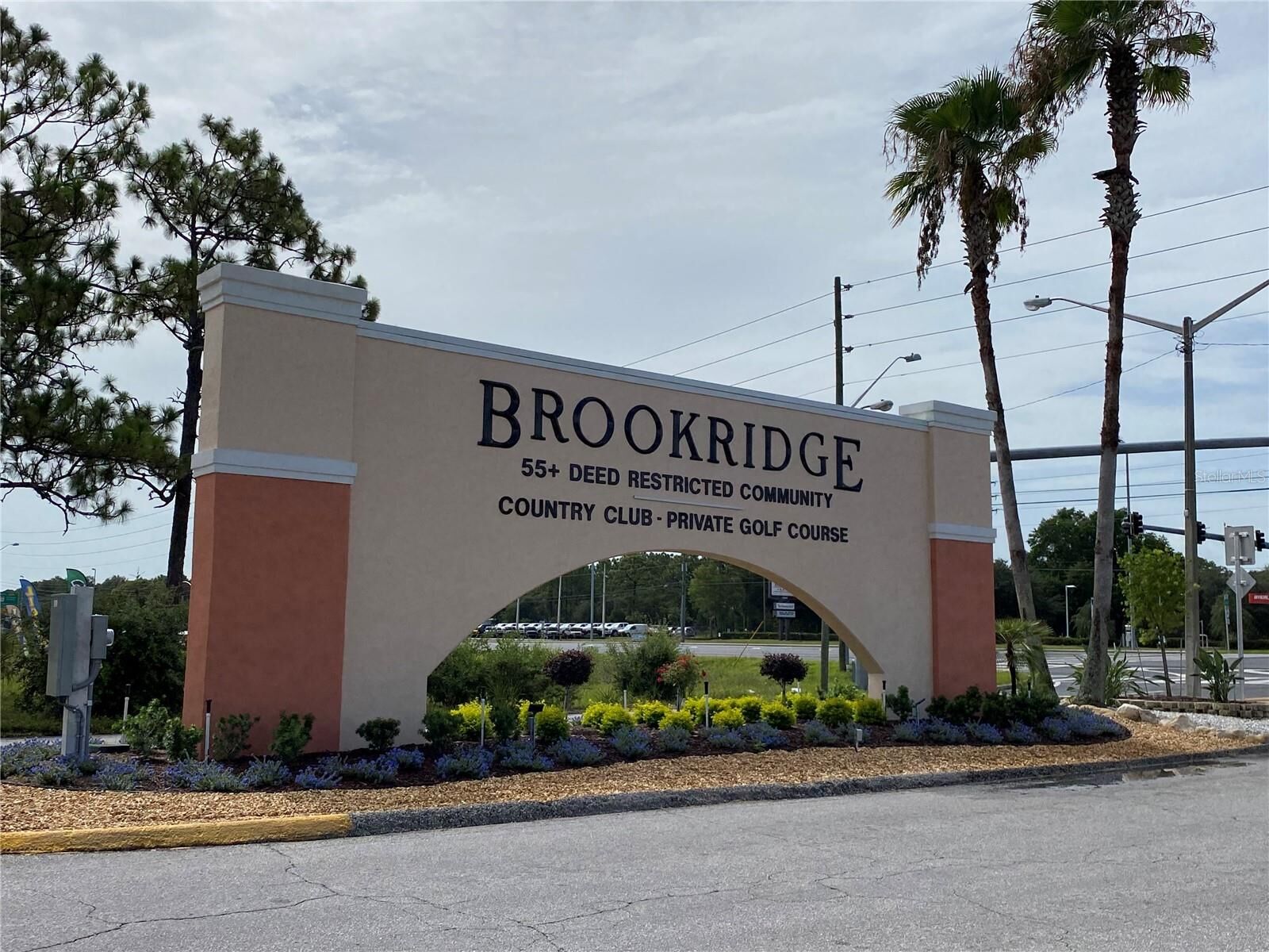 Property Photo:  14405 Diablo Drive  FL 34613 
