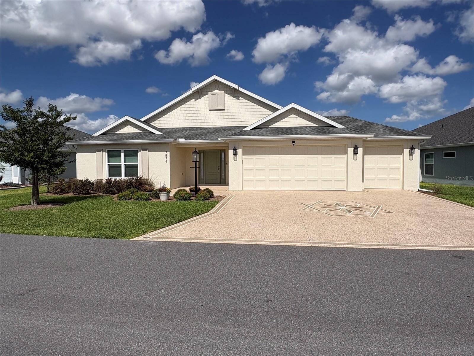 Property Photo:  7874 Goldberger Lane  FL 34762 