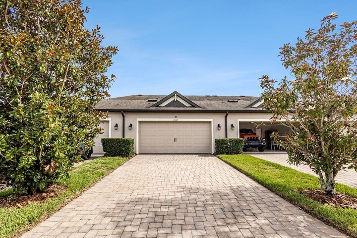 Property Photo:  13027 Batten Lane  FL 33556 