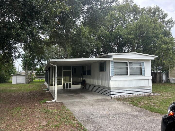 Property Photo:  9640 SE 161st Place  FL 34491 