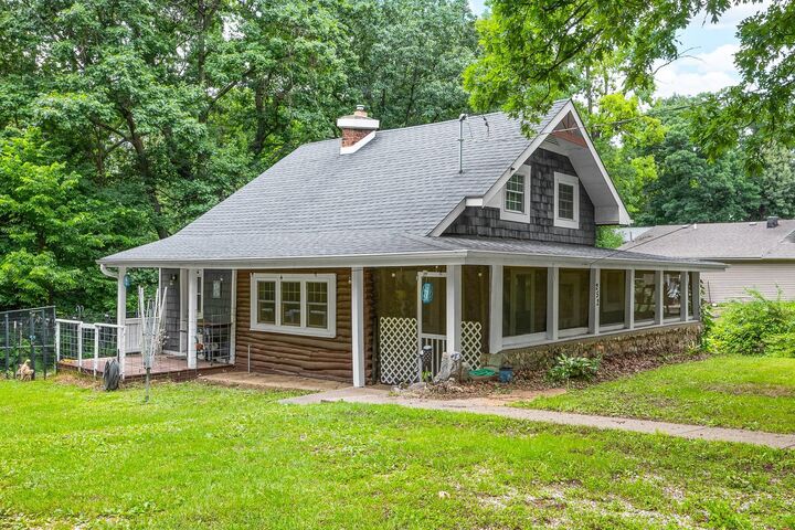 Property Photo:  252 Sylvan Lane  IL 61610 