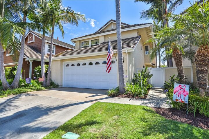Property Photo: 2330 Avenida Marejada CA 92673