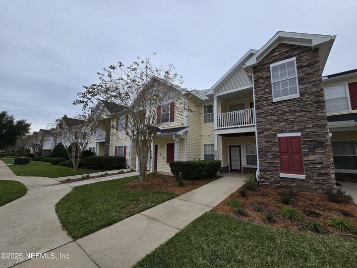 Property Photo: 575 Oakleaf Plantation Parkway 903 FL 32065