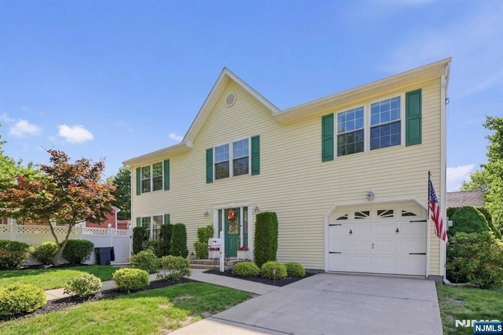 Property Photo:  81 Hudson Avenue  NJ 07660 