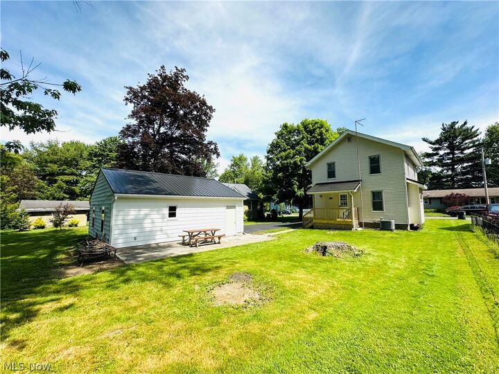 Property Photo: 250 Bane Avenue OH 44444