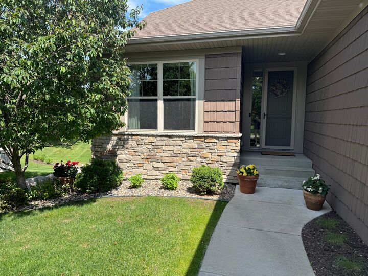 Property Photo:  10788 Lyndale Bluffs Trail  MN 55420 