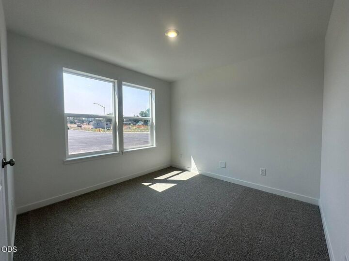 Property Photo: 684 NE Rickenbacker Road 140 OR 97741
