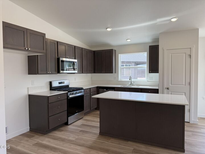 Property Photo: 680 NE Rickenbacker Road 141 OR 97741