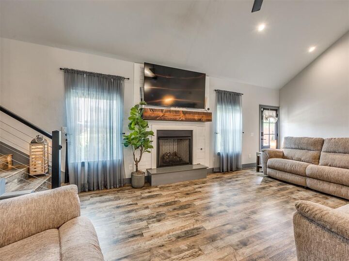 Property Photo:  12035 Old Homestead Trail  OK 73044 