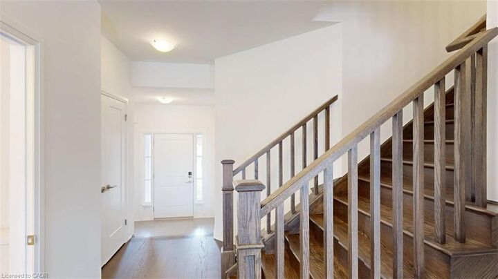 Property Photo: 287 Rockledge Drive ON L0R 1P0