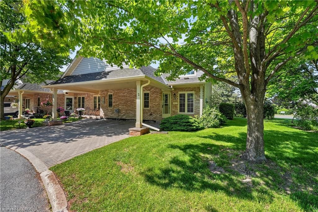 Property Photo:  9 Wentworth Drive 2  ON L3M 5H9 