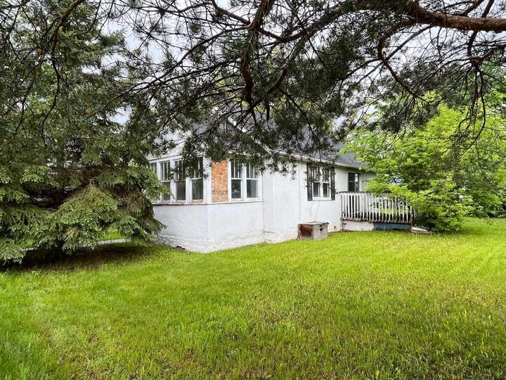 Property Photo: 5402 50 Street AB T9V 0M9