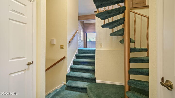 Property Photo: 2304 Monarch Drive UT 84060