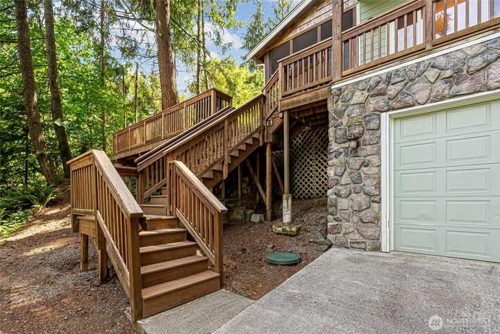 Property Photo:  61  Louise View Drive  WA 98229 