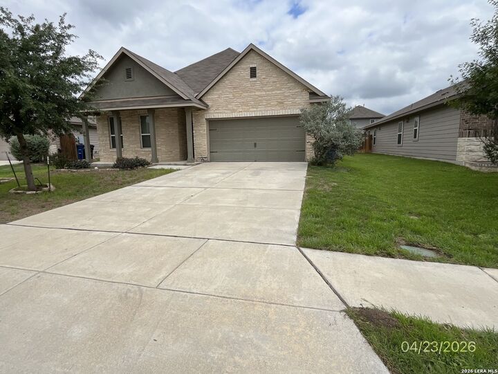 Property Photo:  368 Walnut Crk  TX 78130 
