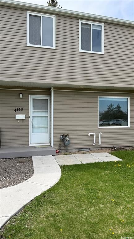 Property Photo: 4140 Castle Road SK S4S 6A4