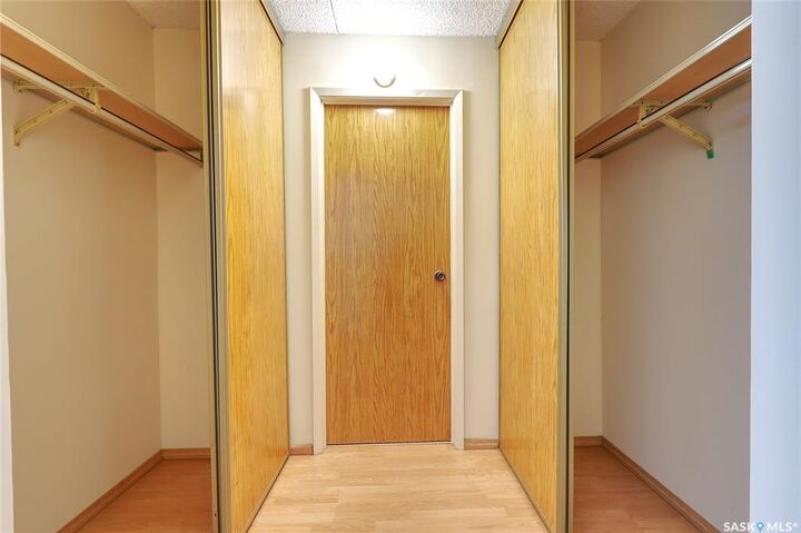 Property Photo: 2125 Osler Street 107 SK S4P 4G9