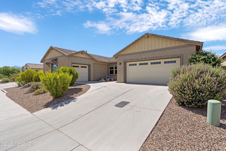 Property Photo: 10218 E Aspen Draw Trail AZ 85747