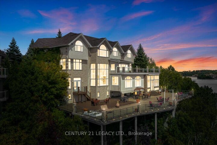 Property Photo:  376 Maki Avenue  ON P3E 2P2 