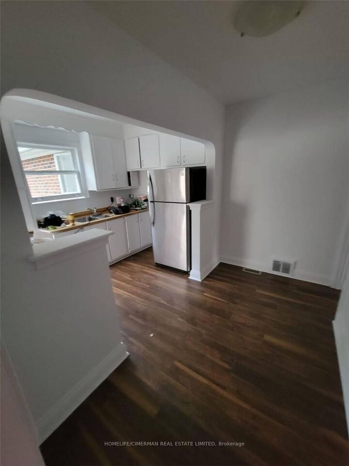 174 Johnston Avenue — photo 1