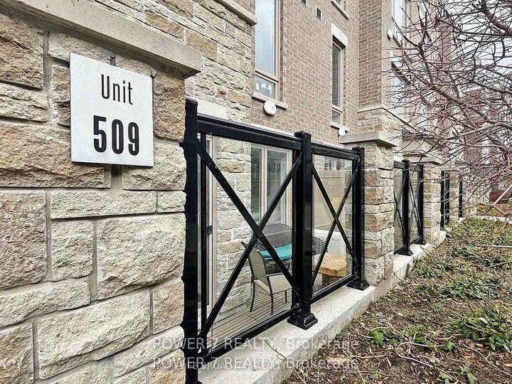 30 Dunsheath Way 509 — photo 1