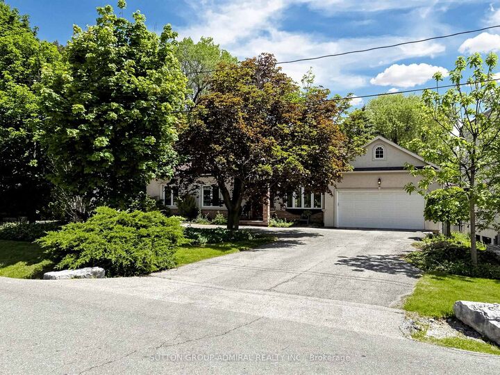 3 Raymond Drive — photo 1