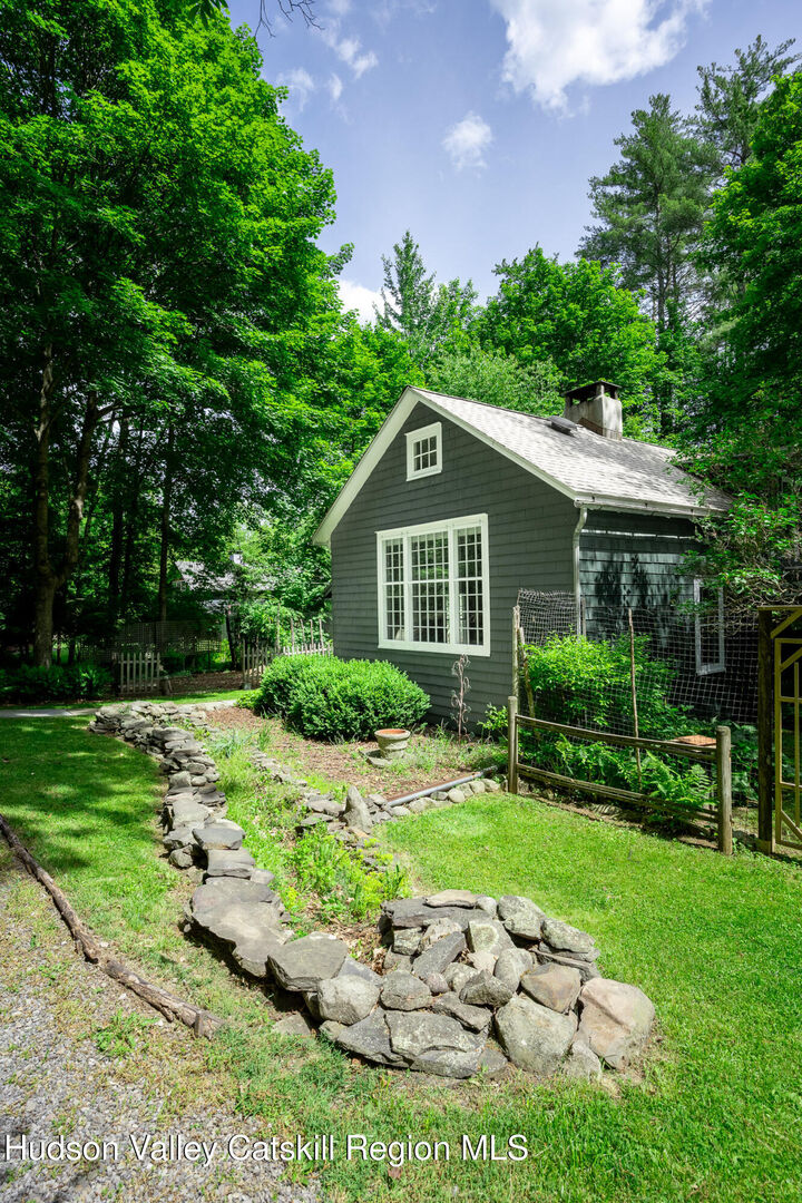Property Photo:  19 Schoonmaker  NY 12498 