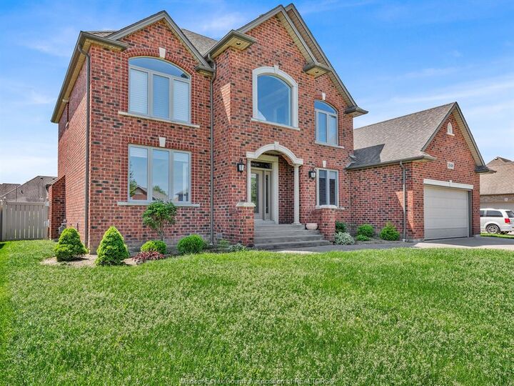 Property Photo: 1049 Huntington Boulevard ON N0R 1A0