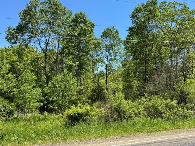 Property Photo:  00 Route 957  PA 16345 