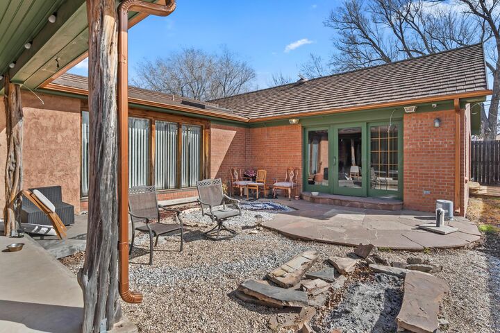 Property Photo: 2217 Peach Tree Street TX 79109-1922